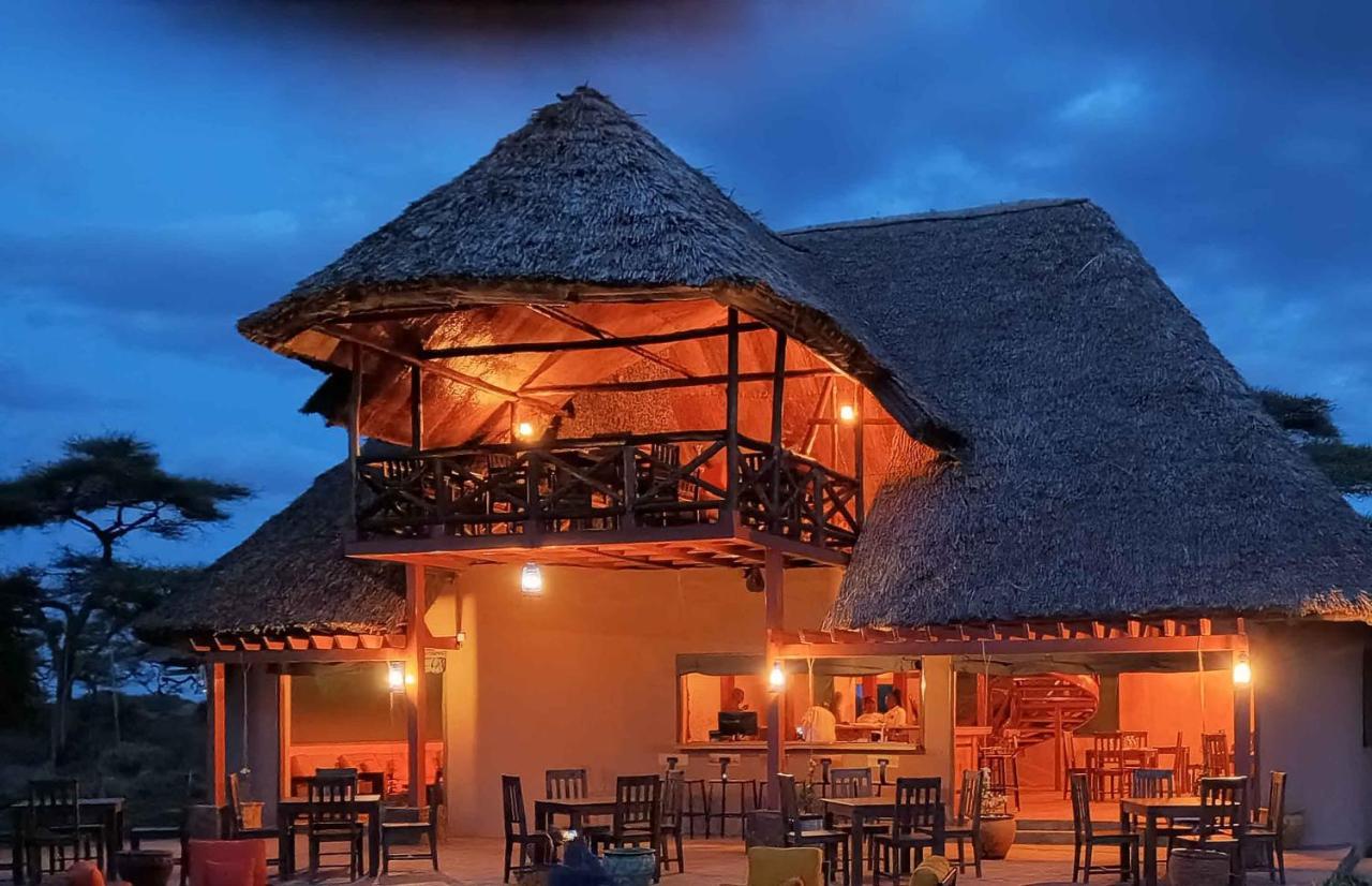 Oilepo Amboseli Hotel Rift Valley Exterior photo