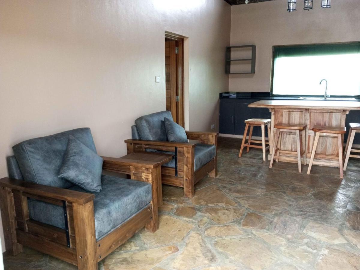 Oilepo Amboseli Hotel Rift Valley Exterior photo